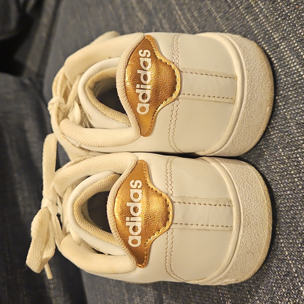 Adidas Sneakers  YOUTH 5 Womens ~7 - Picture 8 of 10